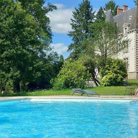 Bed and Breakfast Chateau Maleplane Сен-Леонар-де-Нобла Экстерьер фото