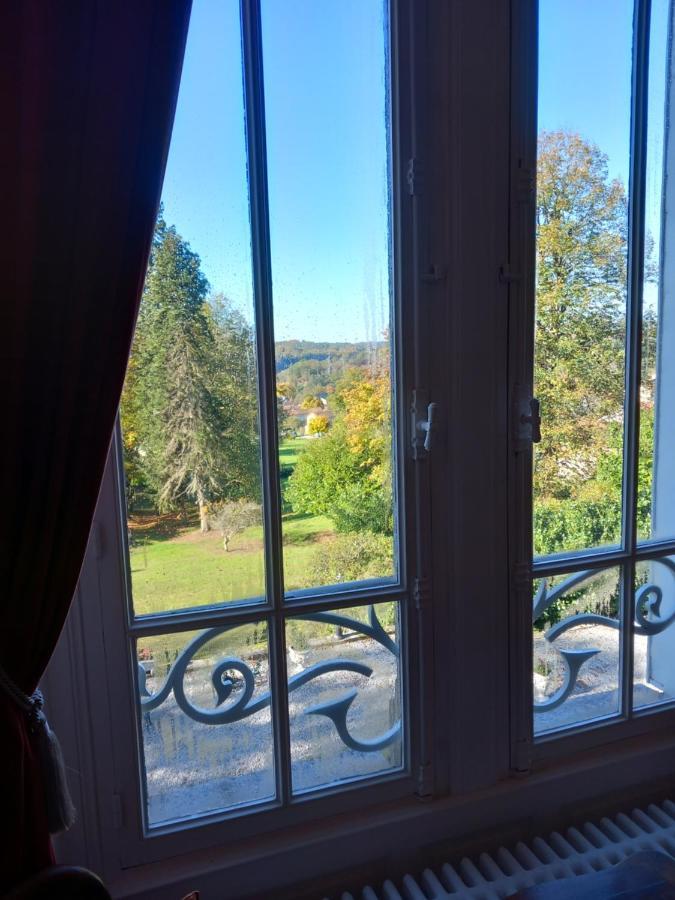 Bed and Breakfast Chateau Maleplane Сен-Леонар-де-Нобла Экстерьер фото